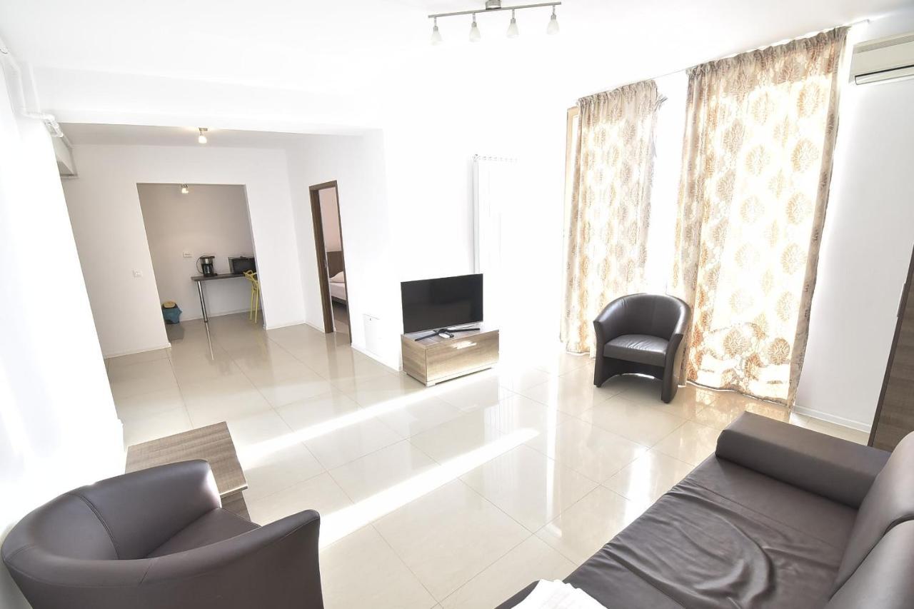 Vilagio Apartments Năvodari Eksteriør bilde